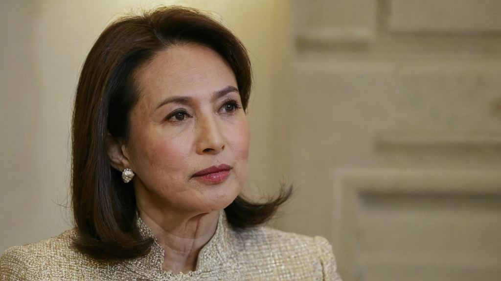 徐璐为完美初恋苦练钢琴引发热议新疆宫殿娱乐吃瓜揭秘